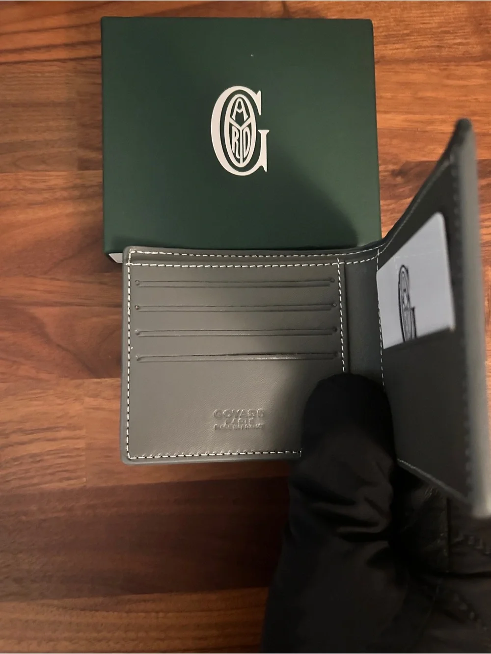 Goyard Grey Wallet with Yellow Microfiber Cloth with Green Box - Men Accessories